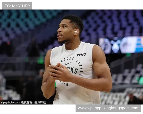 字母哥在演讲中强调家庭的重要性，话语真实有力