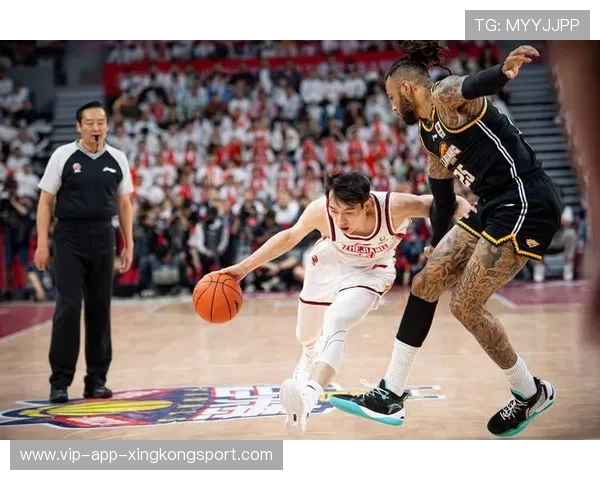 CBA辽宁替补火力接管场面,主场氛围持续升温